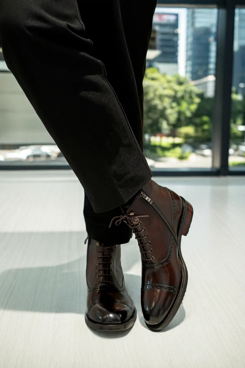 The Esquire Torronto Dunhaven: Where Rugged Meets Refined